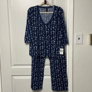 Maidenform Navy Pajama Set with White Pattern